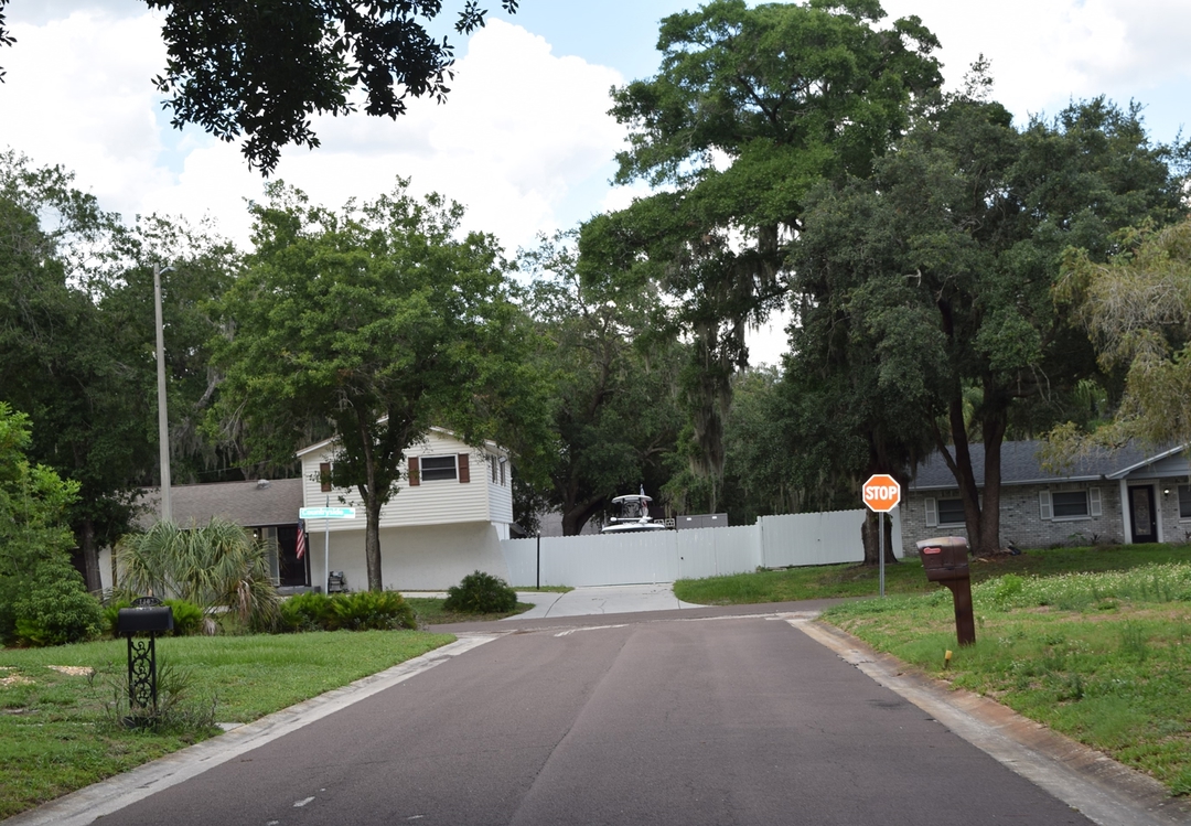 1405 Big Oak Court, Brandon, FL 33511 | ServiceLink Auction